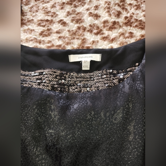 Patterned Tank Top - Picture 2 of 3